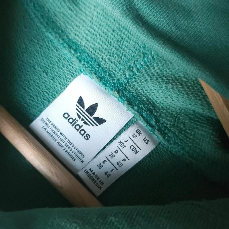 adidas originals moletom com capuz verde curto não cropped – photo 4